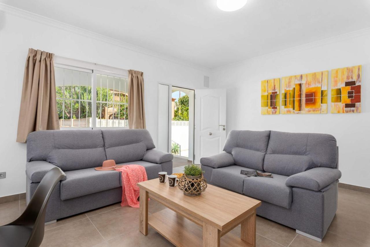 Villa Escriva - PlusHolidays Calpe Esterno foto